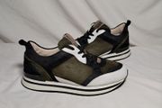 Trizan by josef siebel trainers Size 6 eu 40 black/green suade in like new condition