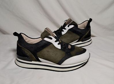 Trizan by josef siebel trainers Size 6 eu 40 black/green suade in like new condition