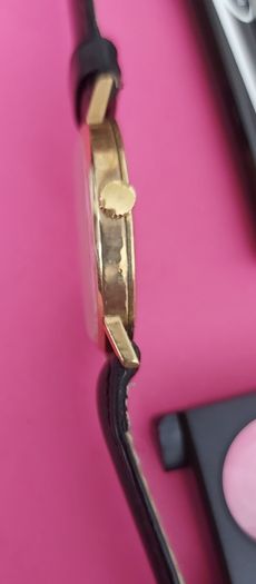 Rotary 9ct Gold 375 Cased Mens Swiss Made Wristwatch (works Perfectly)