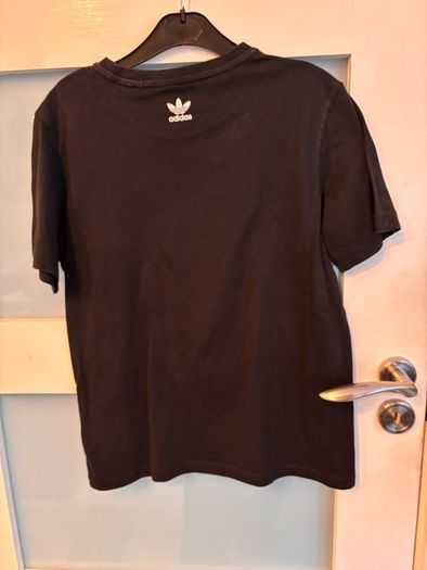 Adidas black tshirt
