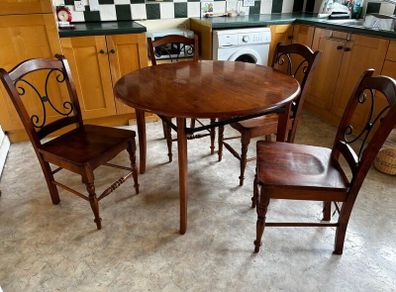 Kitchen table and chairs
