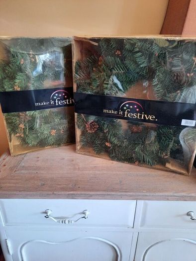 45cm Large Christmas Wreath - New (2 available)