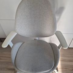 IKEA Office Chair with Armrests (Beige/White) - Good Condition