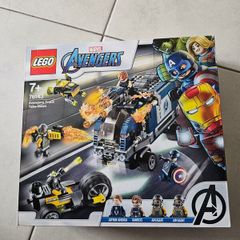 New Lego Marvel Avengers 76143 Avengers Truck Take Down (Retired/Discontinued)
