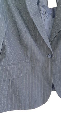 PLUS SIZE (20) Navy Pinstripe Blazer. New