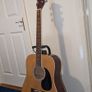 Acoustic guitar Image 2