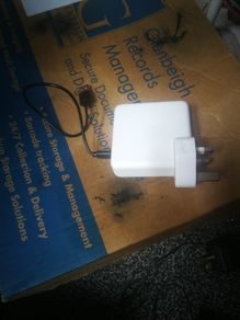 USB c power adapter