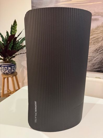 Ultra Comfortable and Wide Pilates Mat Black