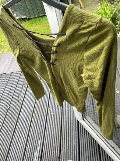 Green top size small