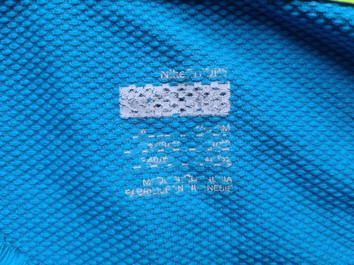 Nike Unicef FCB Barcelona Jersey Shirt Football Soccer Size M Medium Rare blue