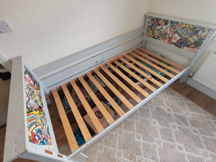 Kids bed free for collection