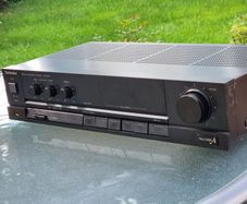 Technics SU-600 amplifier
