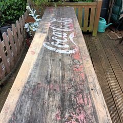 Coca-Cola Table