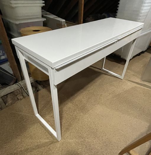 Ikea Best BURS high gloss desk