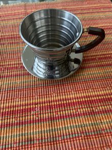Kalita wave coffee dripper