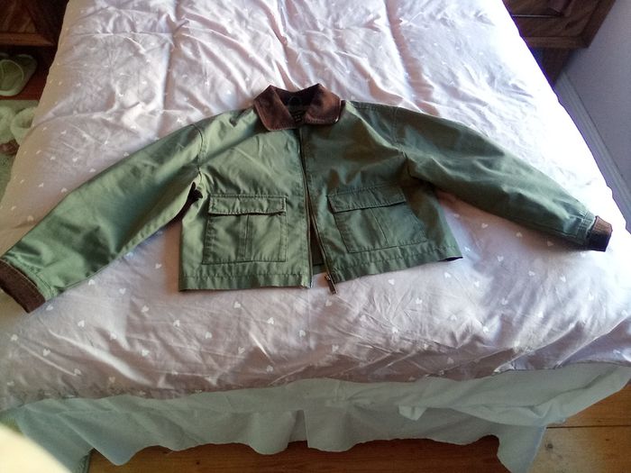 New Look Khaki Cropped Jacket Size 6