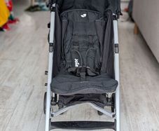 Joie nitro  lightweight umbrella stroller and rain cover