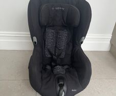 Maxi Cosi Axis Carseat