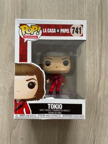 Tokio Vinyl Figure