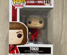 Tokio Vinyl Figure