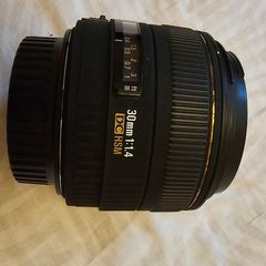 Sigma 30mm 1.4 DC EX HSM for Canon