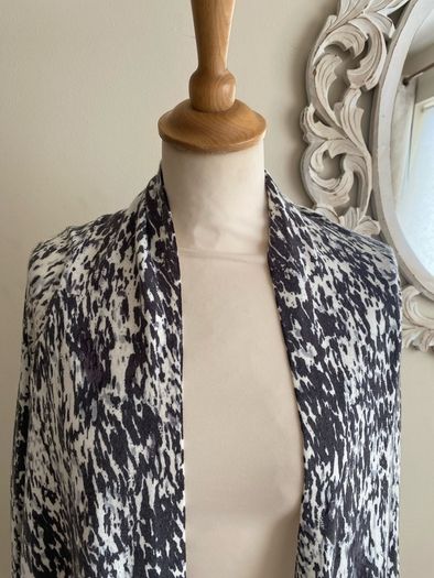 Marks and Spencer Waterfall Cardigan Size UK10 NWT