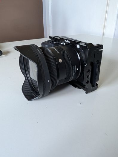 Sony ZV-E10 with Sigma 10-18 mm wide angle lens
