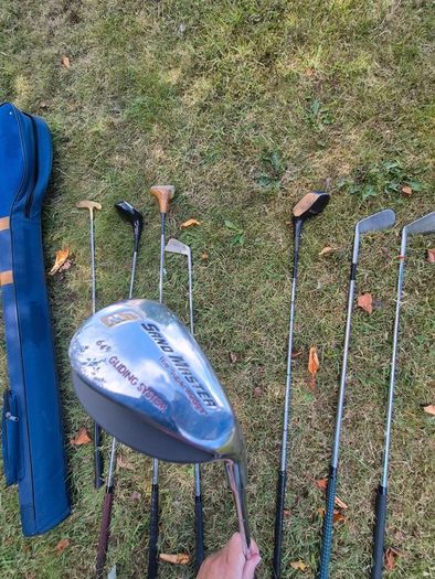 Mixed Golf Club Set (8 Clubs and Masters Carry Bag)