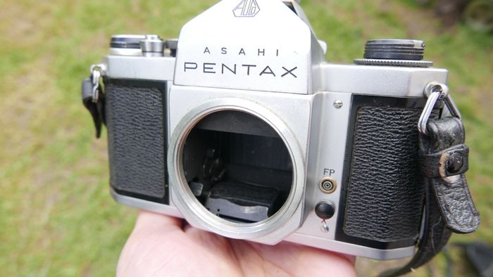 Asahi Pentax SL SLR 35mm Film Camera silver Body From JAPAN working