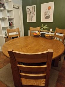 Round oak table with chairs