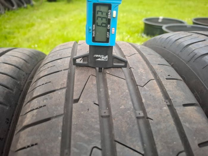 16" Genuine Mercedes Alloys with tyres