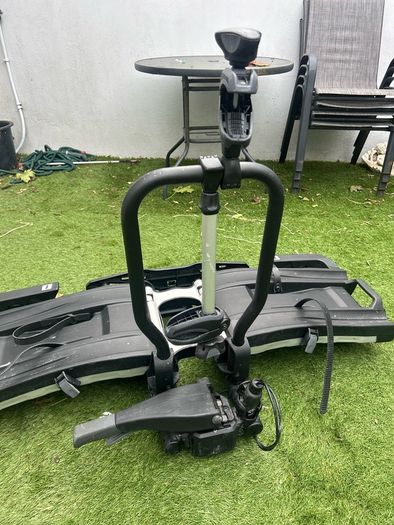 Thule EasyFold XT 2-Bike Rack