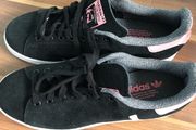 BNWOT Adidas Stan Smith - UK 8