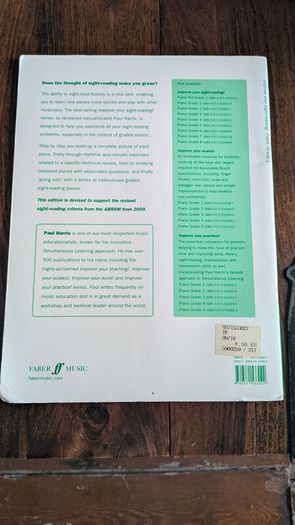Improve your Sight-reading - Grade 2 Piano