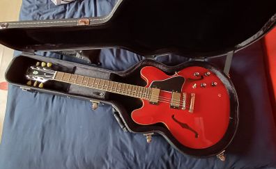 Epiphone ES335 WITH CASE Cherry Red Electric Guitar