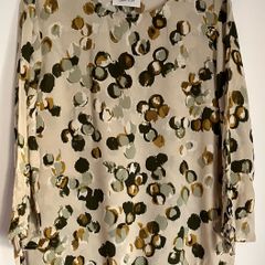 Ladies Green Patterned Top by Cartoon( Betty Barclay Group)