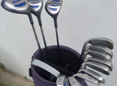 Set of Almost New RH Clubs