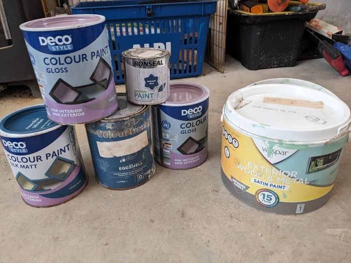 Water based paints for wood and metal - joblot
