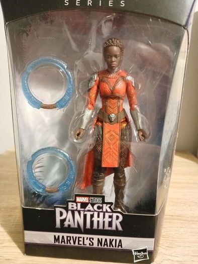 Marvel Legends Nakia