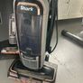 shark vacuum Image 3