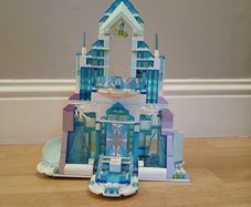 LEGO Elsa's Frozen Ice Castle