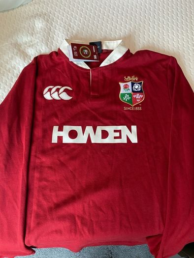 Lions long sleeve top