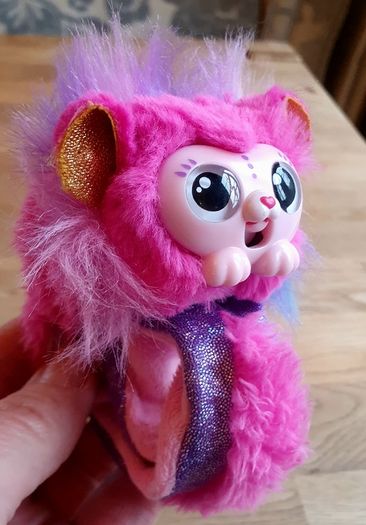 Cute Bundle of Wrist Little Live Pet & Virtual Pet (Tamagotchi)