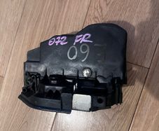 BMW front right door lock actuator