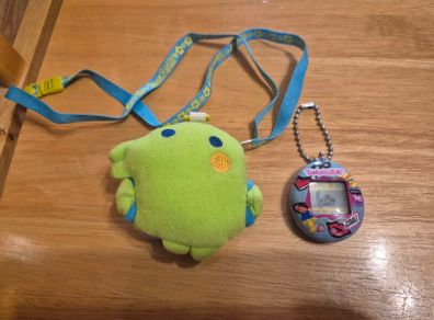 Tamagotchi + Tamagotchi Holder