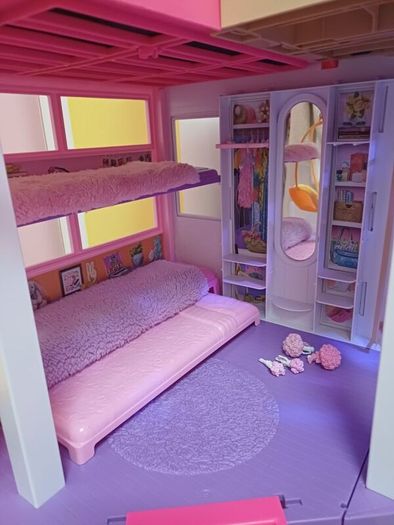 barbie dream house with accessories