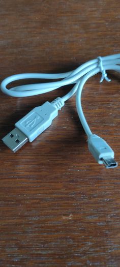 Nokia and other Phone charger cables and scart-leads