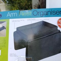 Arm rest organiser