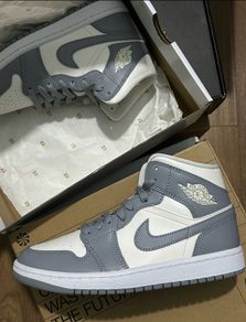 Nike Jordan 1 mid stealths shoes