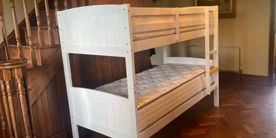Bunk bed